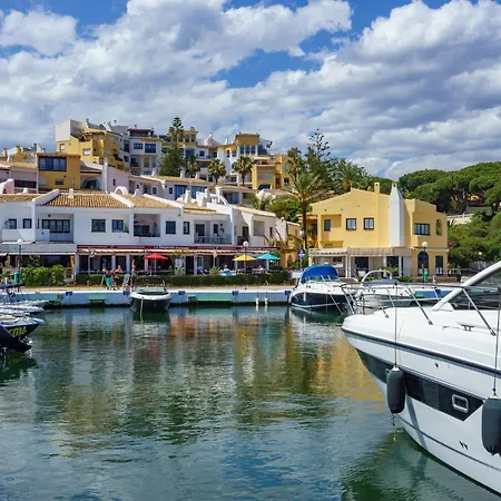 Unica By Interhome * 丰希罗拉